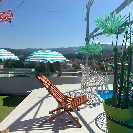 407 Elegant Lejlighed